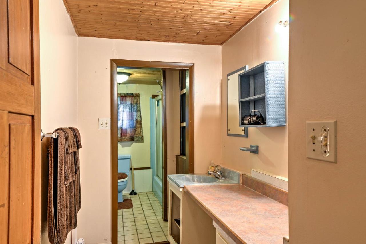 Villa Rustic Bedford Cabin Near Hunting And Fishing Extérieur photo